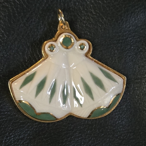 Porcelain vintage Egyptian green & gold double fan pendant - Picture 2 of 6
